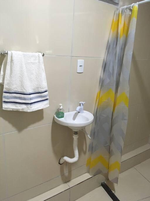 Tres Quartos No Centro Do * Recife
